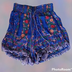 Mudd Blue Floral Shorts